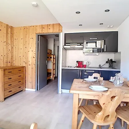 Renove Avec Balcon Et Proche Des Pistes - 3 Pers., Confort, Ideal Ski! - Fr-1-344-948 Apartment *